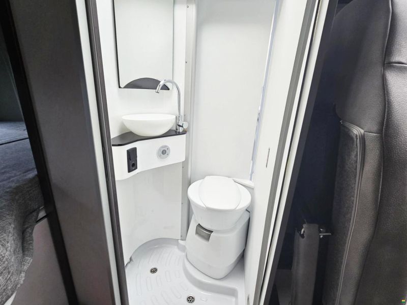 Pössl SUMMIT SHINE 540 2.2 HDI