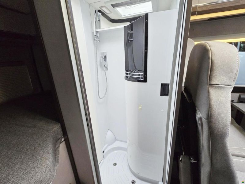 Pössl SUMMIT SHINE 540 2.2 HDI