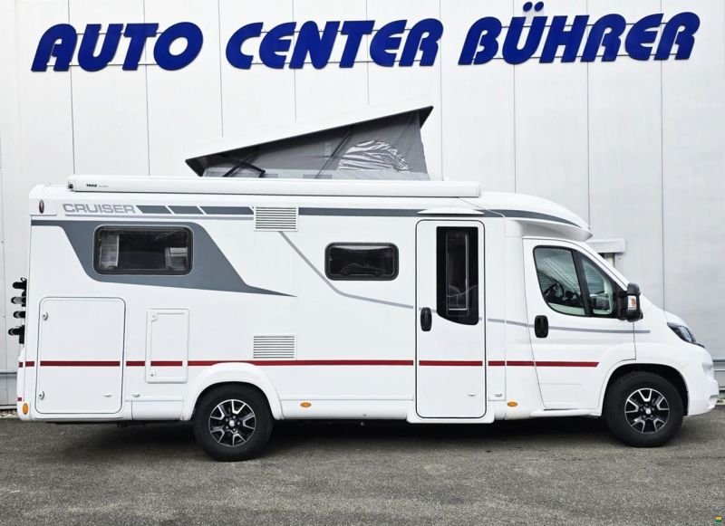 LMC T 662 CRUISER 2.3 HUBDACH AUTOMAT MJ160