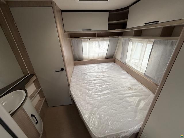 Bürstner Premio 460 TS Skyline