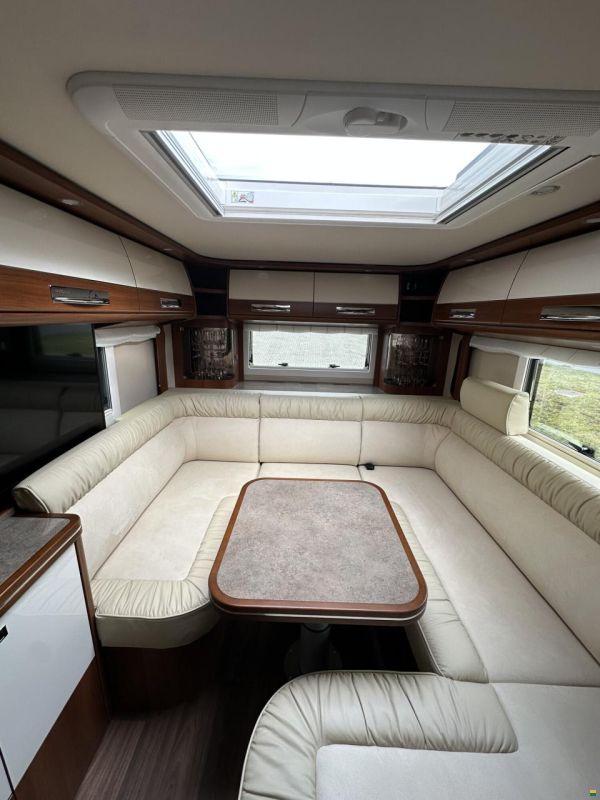 Carthago liner-for-two I 53 L