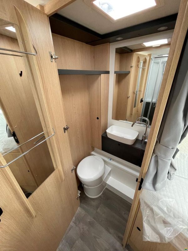 Sunlight T680 Adventure Edition