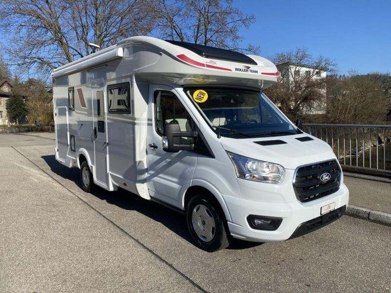 Roller Team Kronos 295 TL, Ford 2.0TDCi 165PS