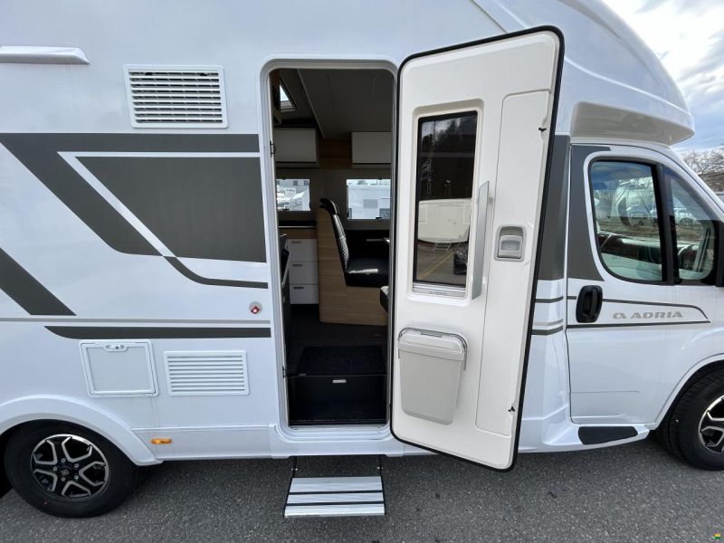 Adria Matrix Plus 670 SL