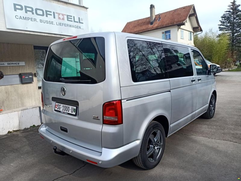 Volkswagen VW T5.1 2.0 TDI 140PS 4M 4X4 MULTIVAN