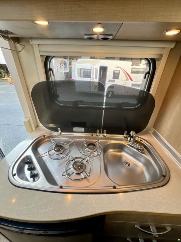 Bürstner TravelVan T620