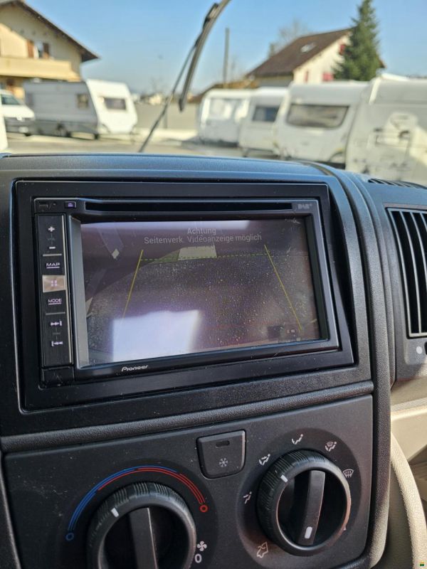 Knaus Sun ti 600 mit Doppelbett, Luftfederung!