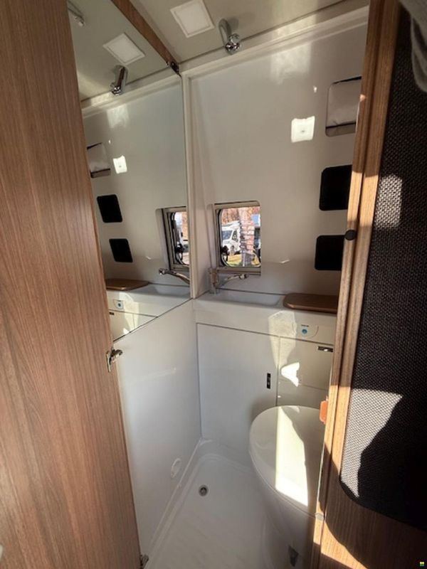 Weinsberg CaraBus 600 ME