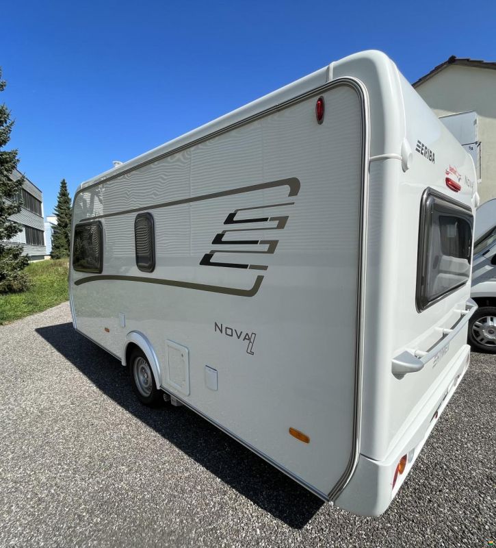 Eriba Nova 425 mit Markise  MoverXT
