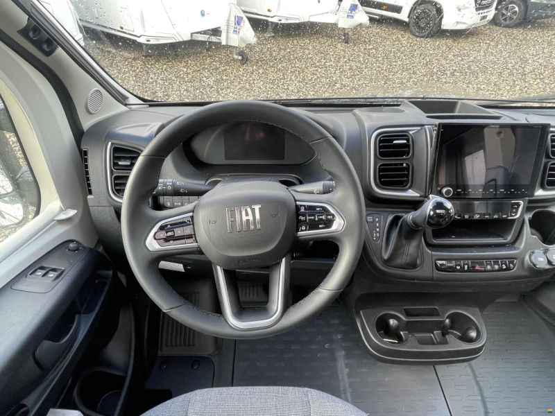 Adria Compact DL