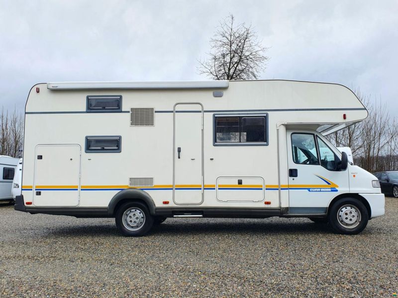 Eura Mobil S 695 VB