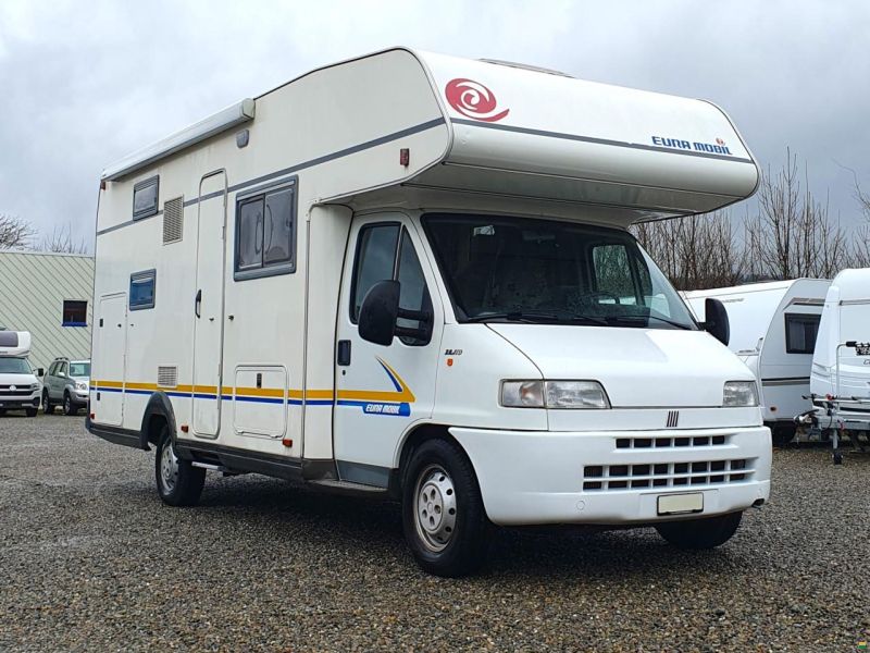 Eura Mobil S 695 VB