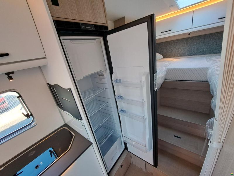 Bürstner Lyseo Time Skyline T 690 G