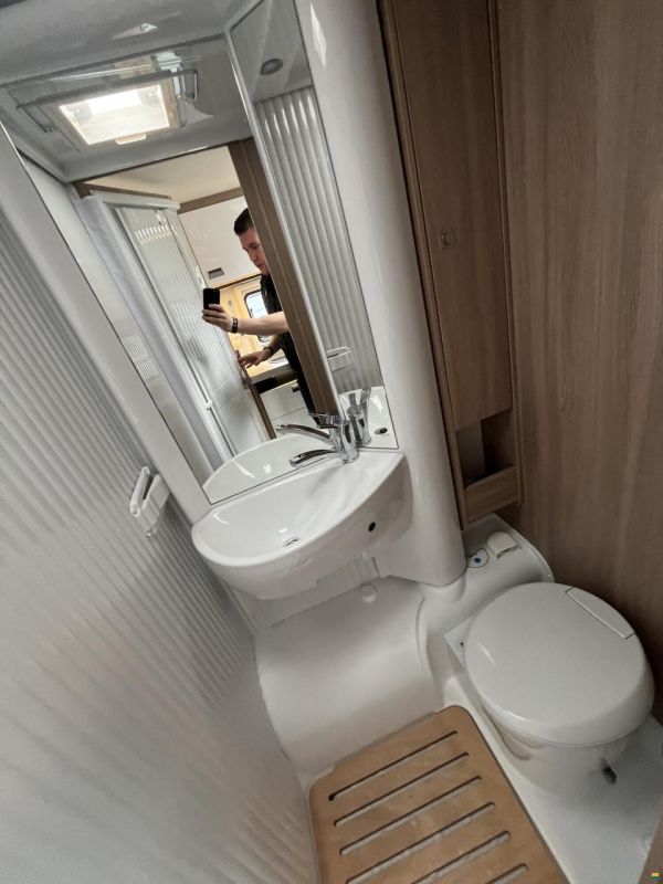 Laika Kosmo Compact 9