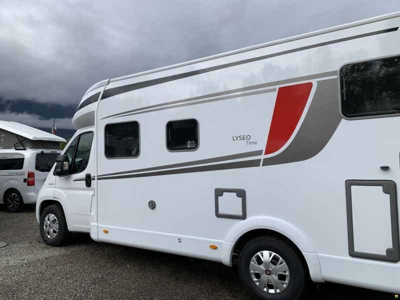 Bürstner LYSEO TIME T 727 G
