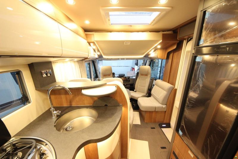 Carthago c2-tourer I Mercedes 147 RB-LE "L" comfort 4.2t