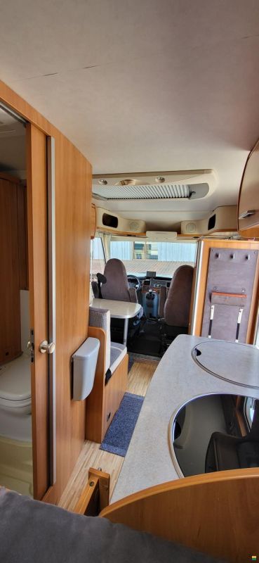 Hymer Exis-i 522