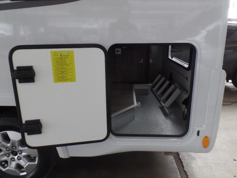 Benimar Tessoro 430 Aut