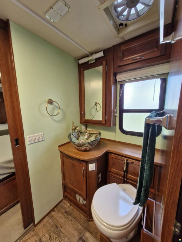 Fleetwood Bounder 34 H / 2005