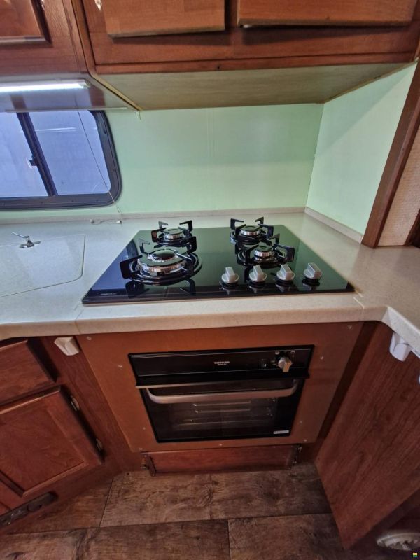 Fleetwood Bounder 34 H / 2005