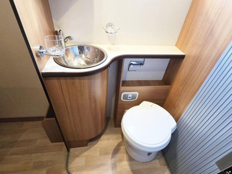 Rapido 890 F LE ANDONNEUR 2.3