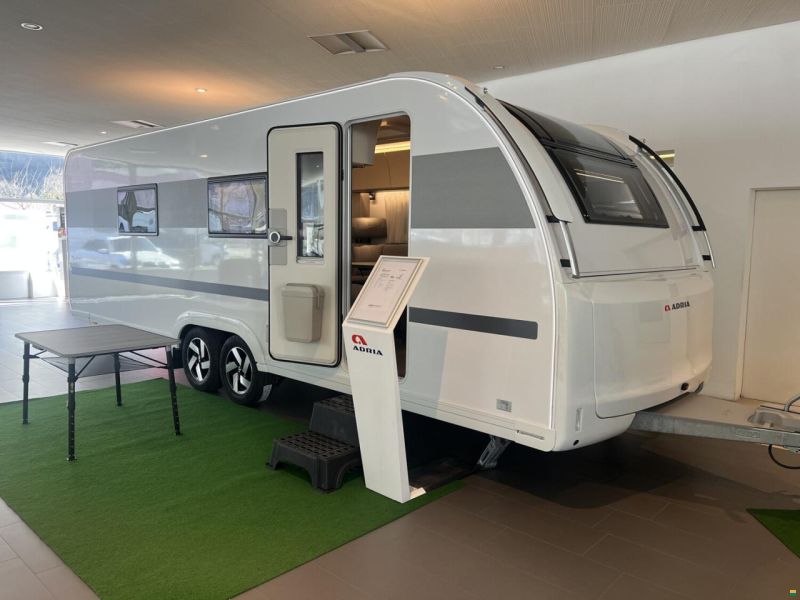 Adria Alpina 663 HT