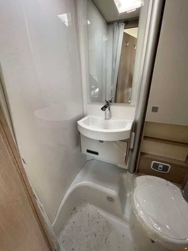 Bürstner Lineo T 620 G Ford