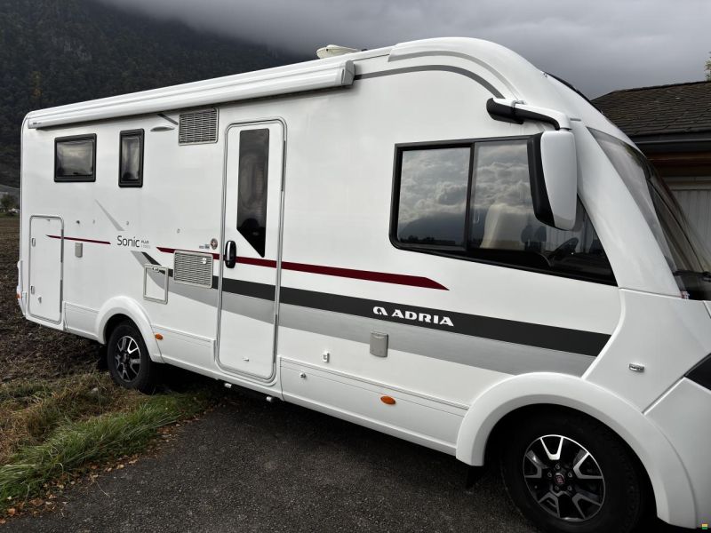Adria Sonic I 700 plus SL