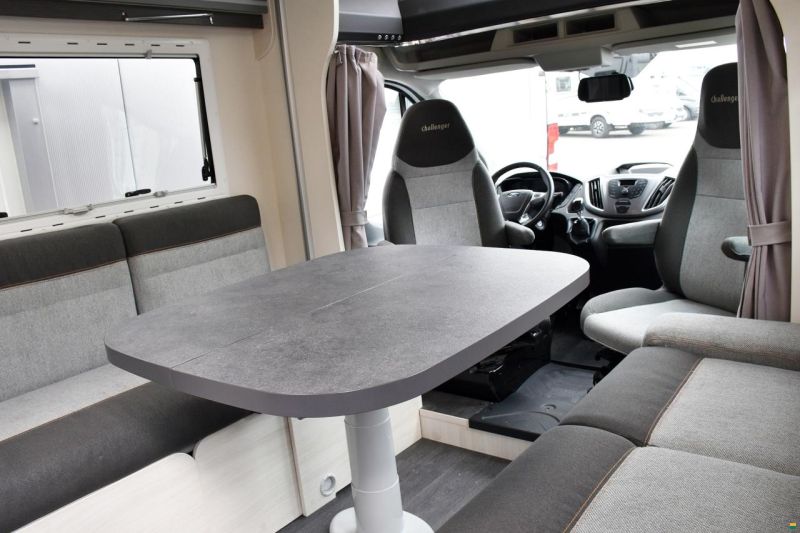 Challenger TRIGANO QUARTZ 380 2.0 TDCI