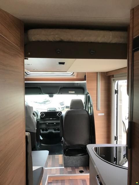 Weinsberg CaraCompact Suite MB 640 MEG