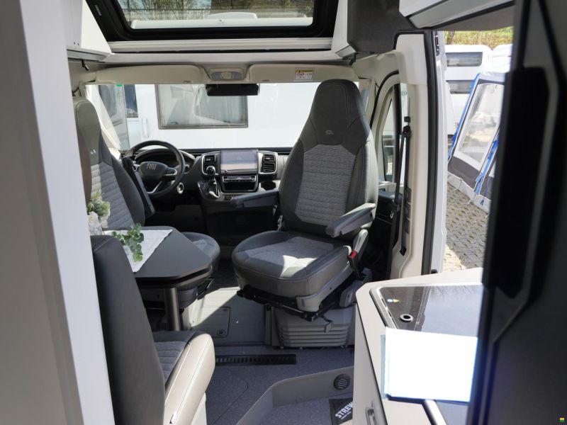Adria Twin Supreme 640 SGX Automat