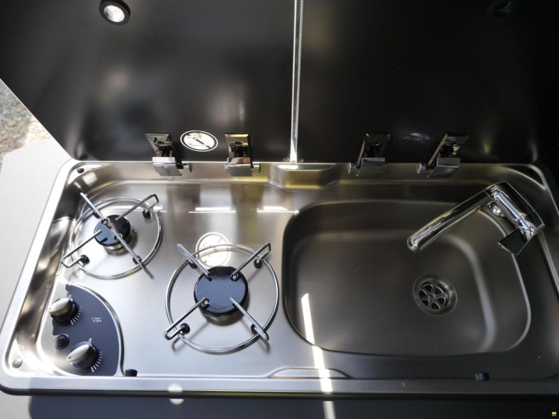 Adria Twin Supreme 600 SLB