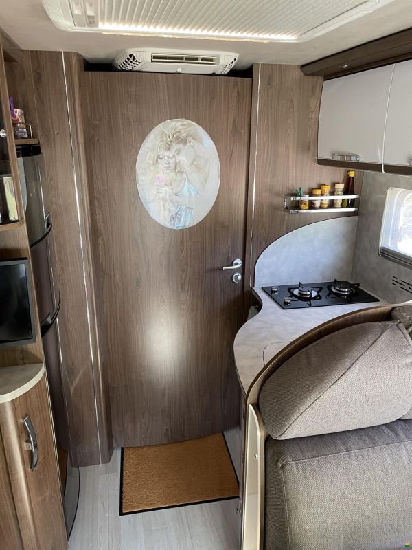 Frankia F-Line Luxery