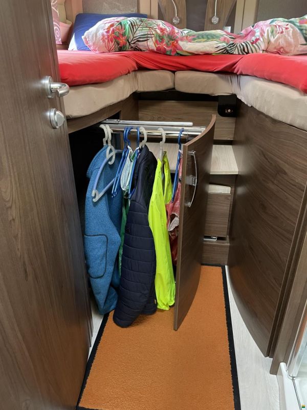 Frankia F-Line Luxery