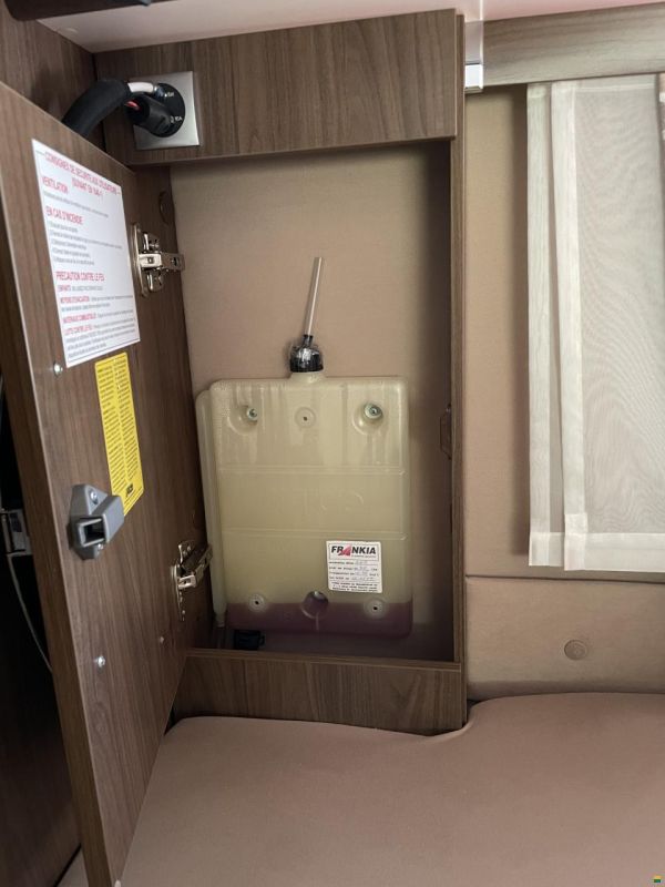 Frankia F-Line Luxery