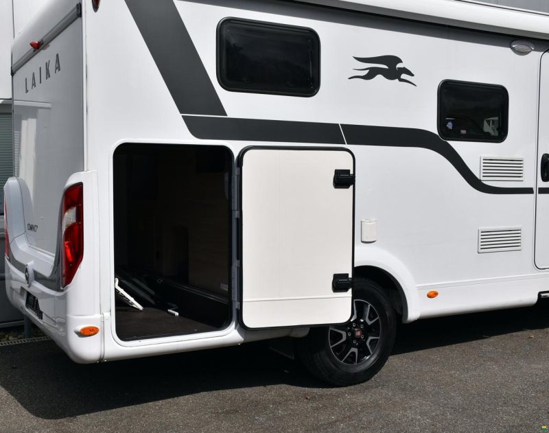 Laika KOSMO COMPACT V9 2.2 MJ140