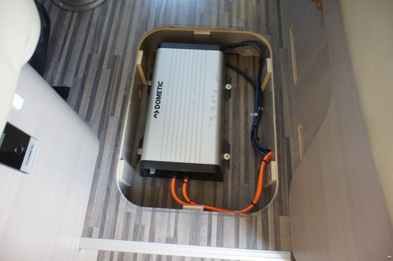 Adria Matrix Supreme 687 SL