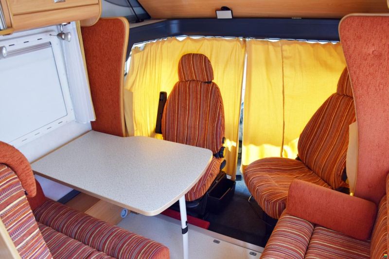 Challenger 163 2.8 JTD DIESEL ALKOVEN