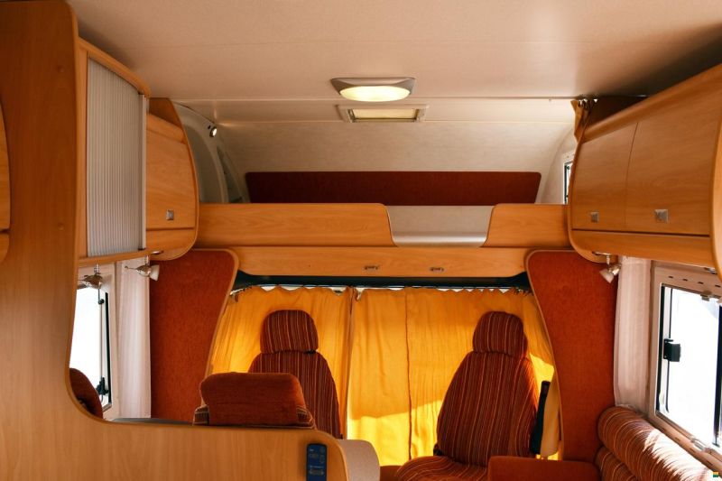 Challenger 163 2.8 JTD DIESEL ALKOVEN