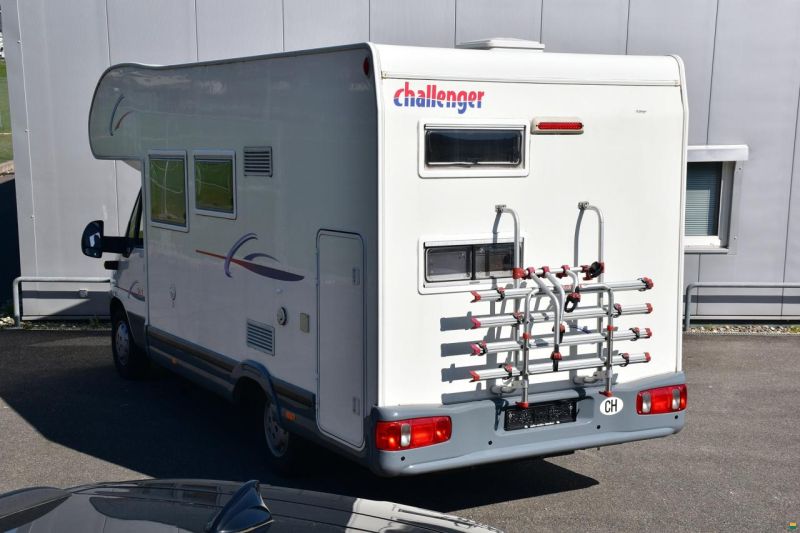 Challenger 163 2.8 JTD DIESEL ALKOVEN