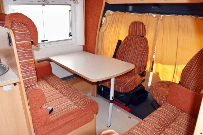 Challenger 163 2.8 JTD DIESEL ALKOVEN