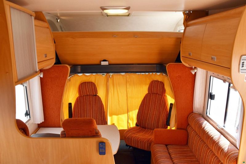 Challenger 163 2.8 JTD DIESEL ALKOVEN