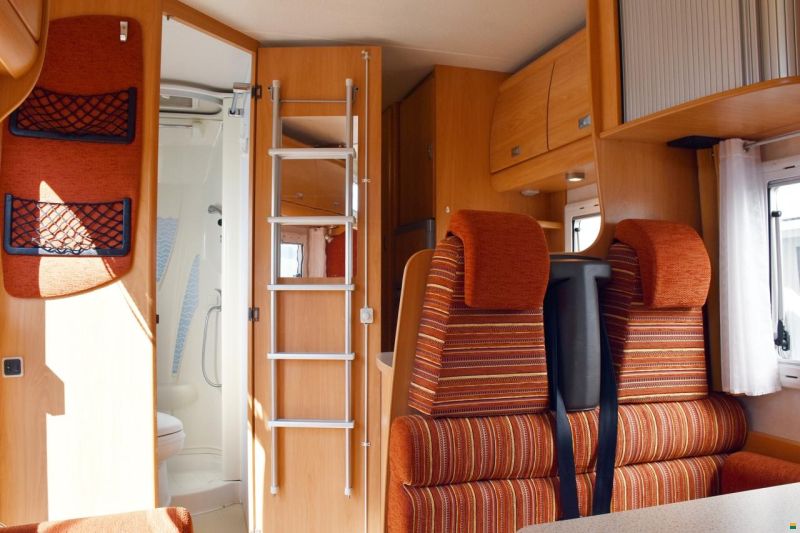 Challenger 163 2.8 JTD DIESEL ALKOVEN