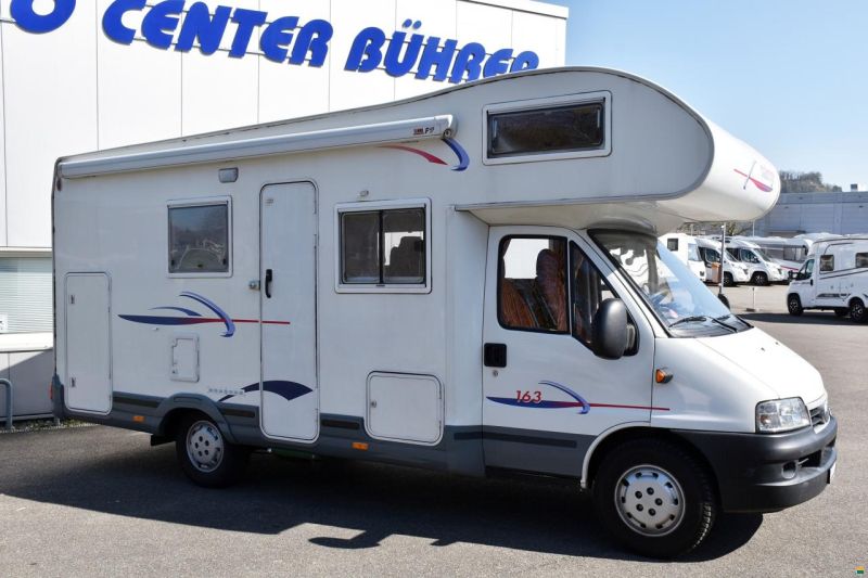 Challenger 163 2.8 JTD DIESEL ALKOVEN