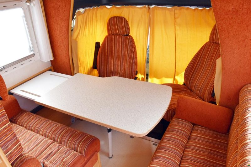 Challenger 163 2.8 JTD DIESEL ALKOVEN