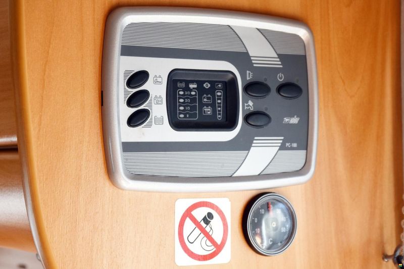 Challenger 163 2.8 JTD DIESEL ALKOVEN