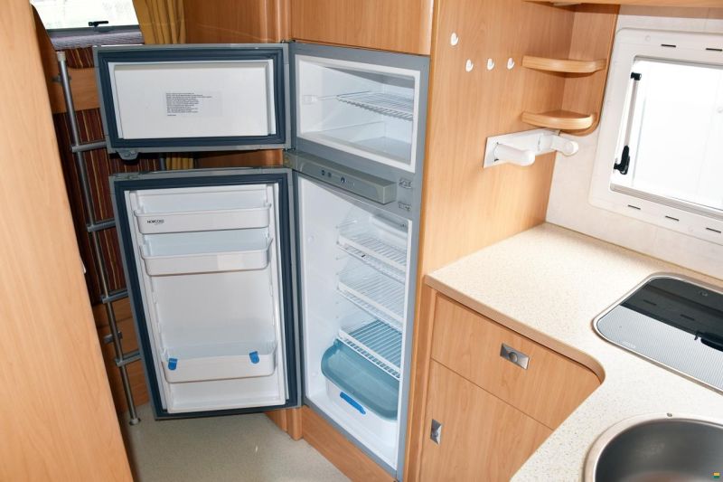 Challenger 163 2.8 JTD DIESEL ALKOVEN