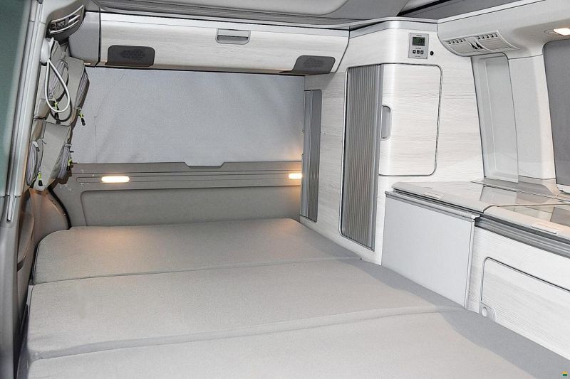 Volkswagen VW T6 CALIFORNIA OCEAN EDITION 4M DSG