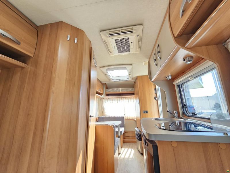 Hymer Eriba Nova L 450 mit Doppelbett!