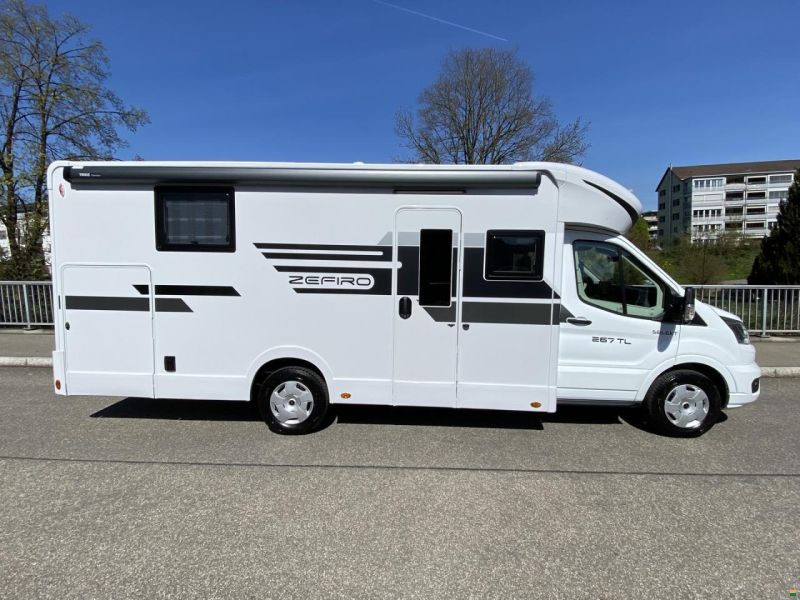 Roller Team Zefiro 267TL, Ford 2.0TDCi 165PS Automat